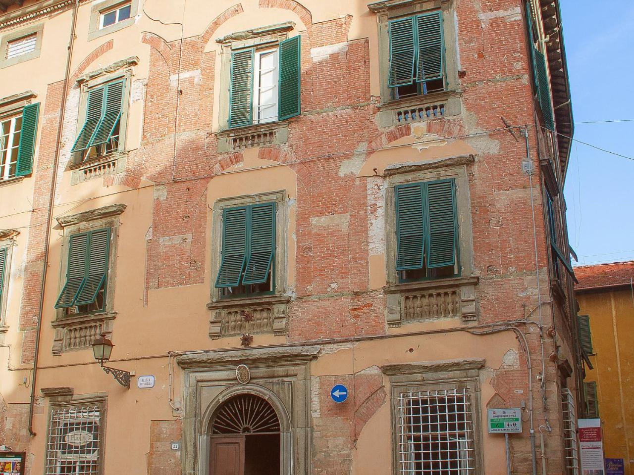 Apartment Palazzo Cittadella By Interhome Lucca Exterior photo